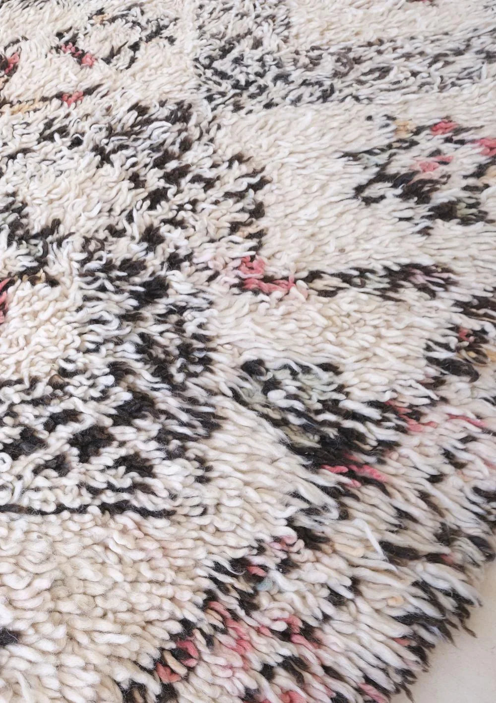 Vintage Marmoucha Rug 8.7 x 5.9 ft / 266 x 180 cm - Surcoma
