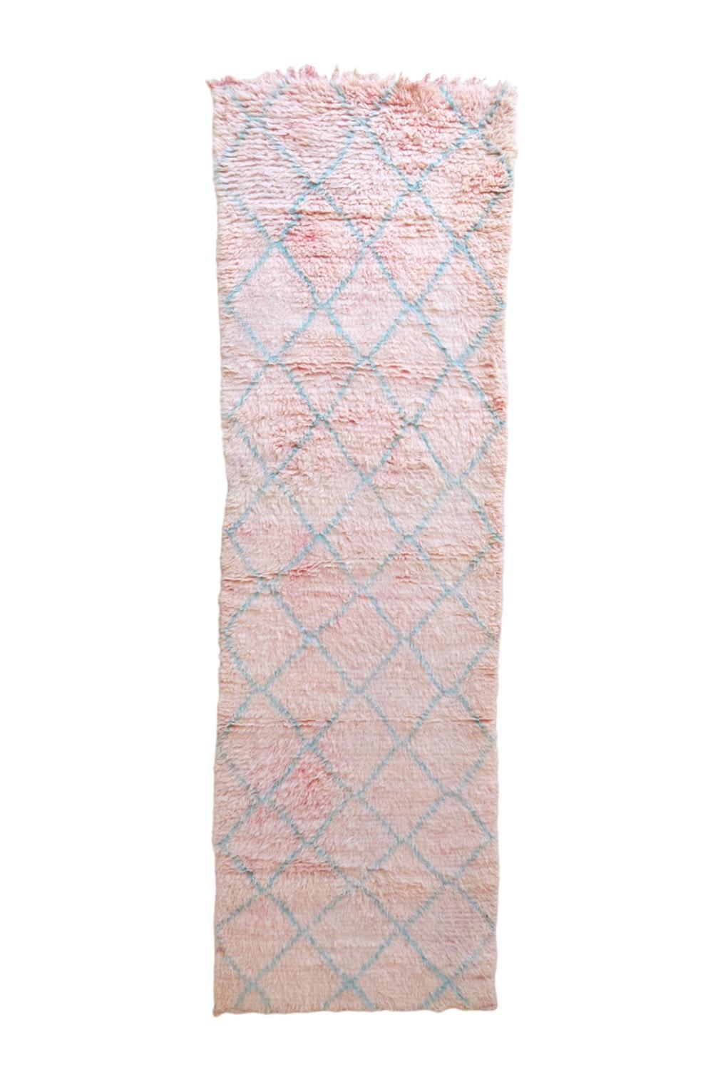 Moroccan Soft Pink Runner Wool Rug 9.7 x 2.9 ft / 297 x 90 cm - Surcoma