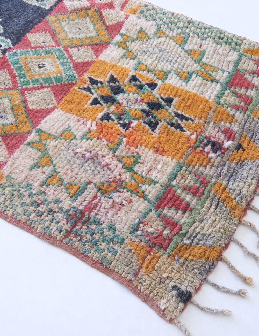 Handwoven Vintage Moroccan Rug 7.9 x 3.2 ft / 240 x 99 cm - Surcoma