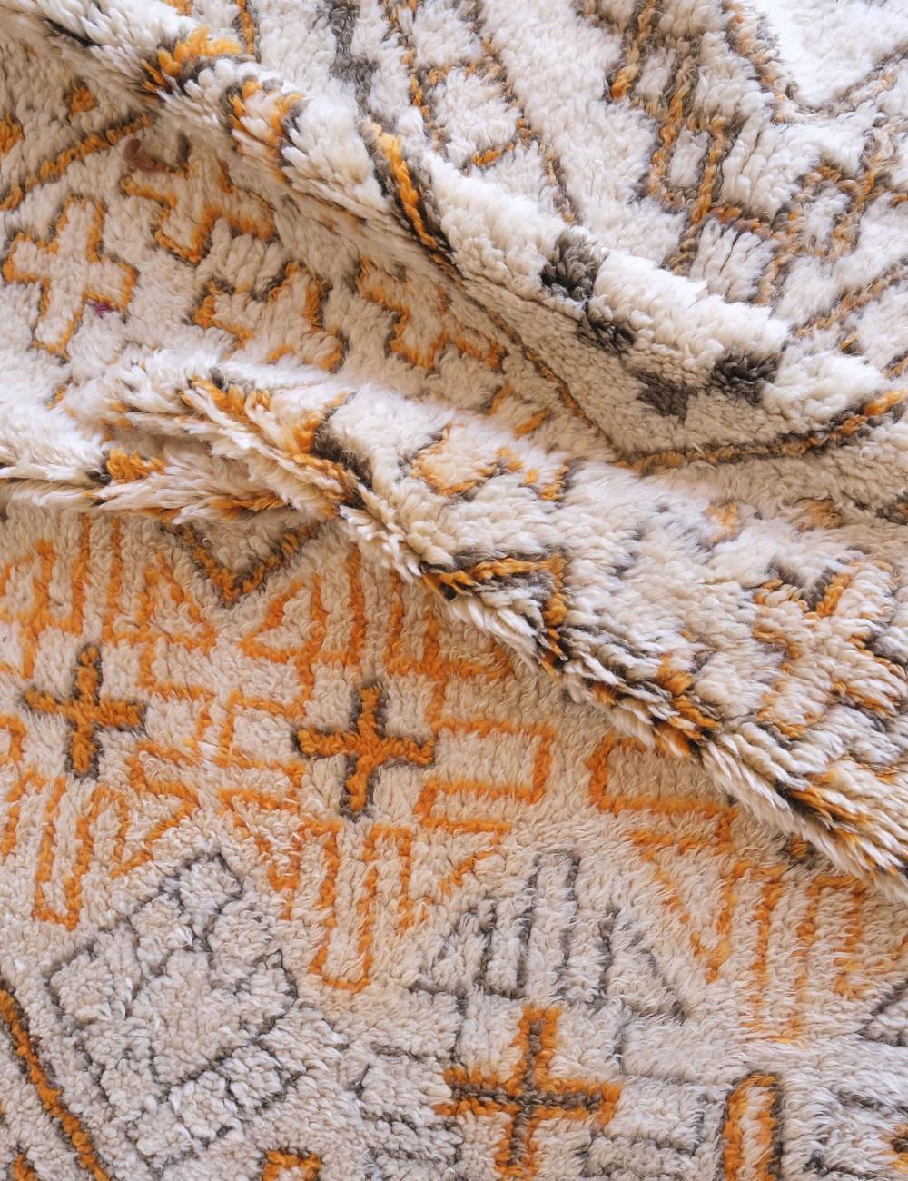 Moroccan Beni Ourain Wool Rug 12.1 x 5.9 ft / 368 x 182 cm - Surcoma