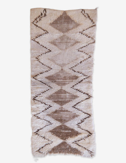 Moroccan Beige Wool Rug 5.5 x 2.3 ft / 168 x 72 cm - Surcoma