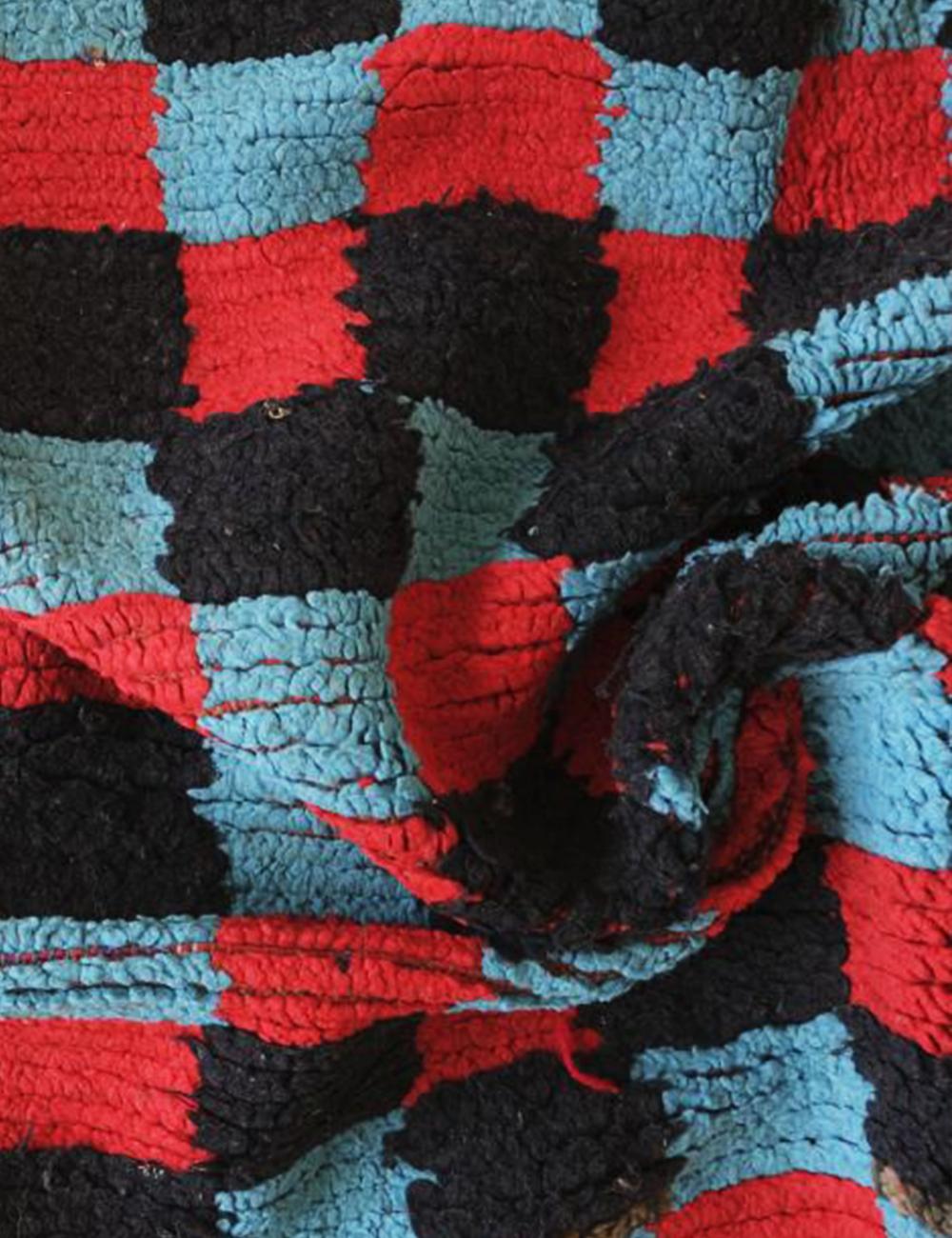 Checkered Moroccan Rug 7.4 x 4.8 ft / 225 x 148 cm