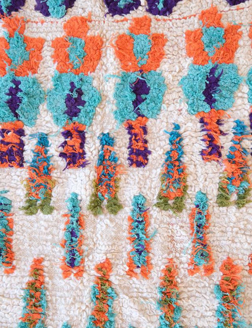 Handwoven Berber Loop Rug 7.6 x 3.1 ft / 232 x 95 cm