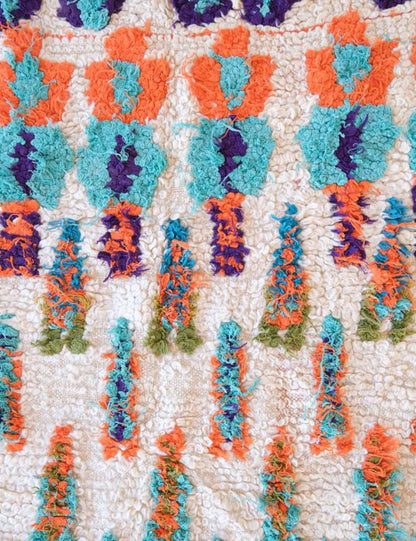 Handwoven Berber Loop Rug 7.6 x 3.1 ft / 232 x 95 cm