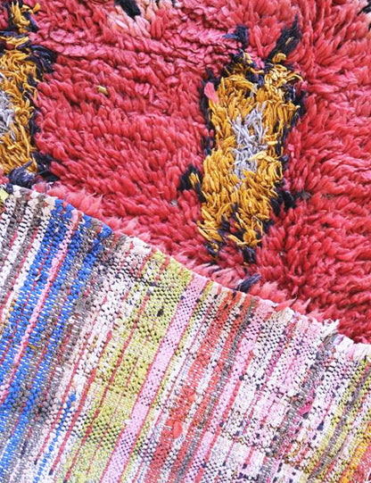 Authentic Tribal Moroccan Rug 7.3 x 4.4 ft / 222 x 135 cm