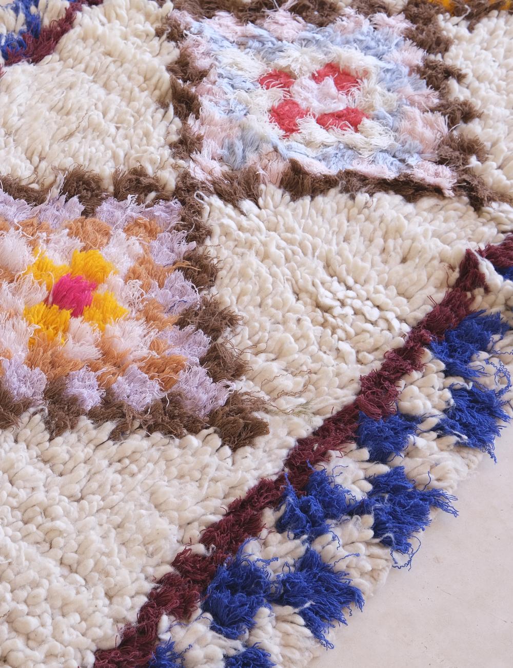 Colorful Moroccan Wool Runner Rug 10.2 x 2.6 ft / 311 x 82 cm - Surcoma