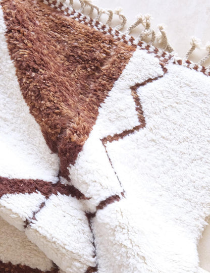 Moroccan Custom Bold Modern Rug - Echoes of love 44