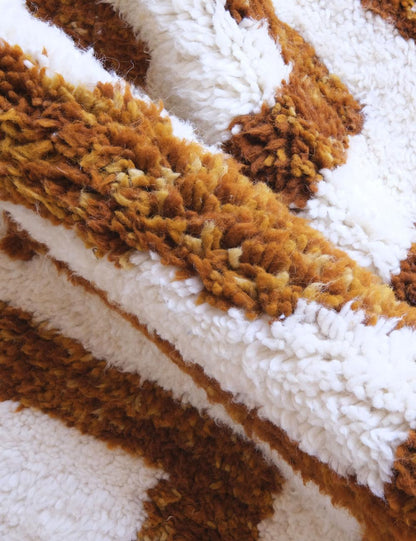 Brown Maze Moroccan Rug - Echoes Of Love 64