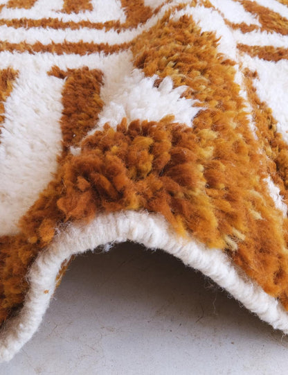Brown Maze Moroccan Rug - Echoes Of Love 64