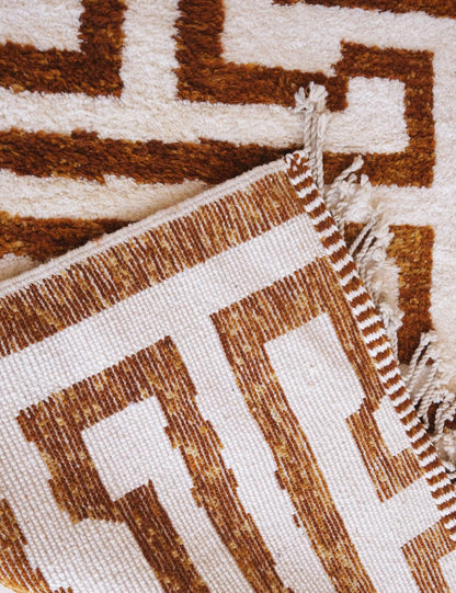 Brown Maze Moroccan Rug - Echoes Of Love 64