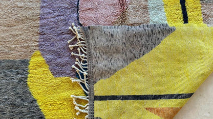 Moroccan Abstract Beni Mrirt Wool Rug 10.1 x 6.5 ft / 308 x 200 cm - Surcoma