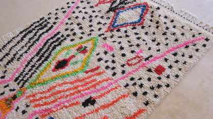 Moroccan Azilal Neon Wool Rug 7.3 x 4 ft / 222 x 124 cm - Surcoma