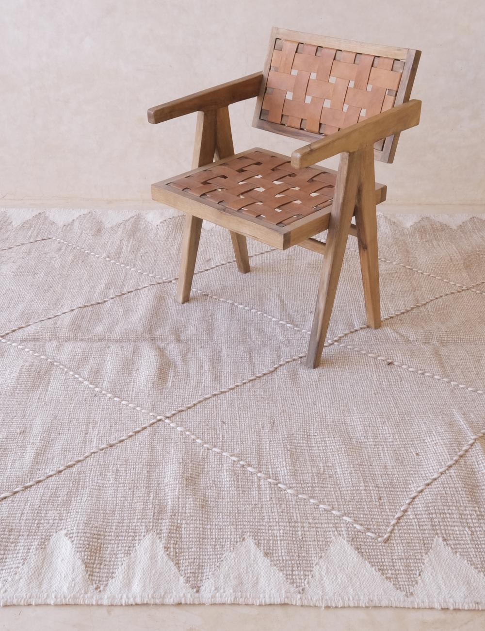 Moroccan Beige Kilim Zanafi 10.6 x 6.3 ft / 324 x 193 cm
