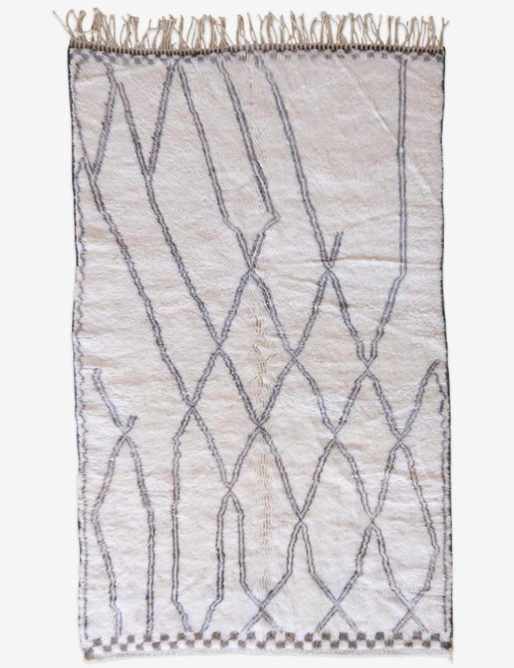 Moroccan Beni MRirt Wool Rug 8.5 x 4.9 ft / 260 x 152 cm