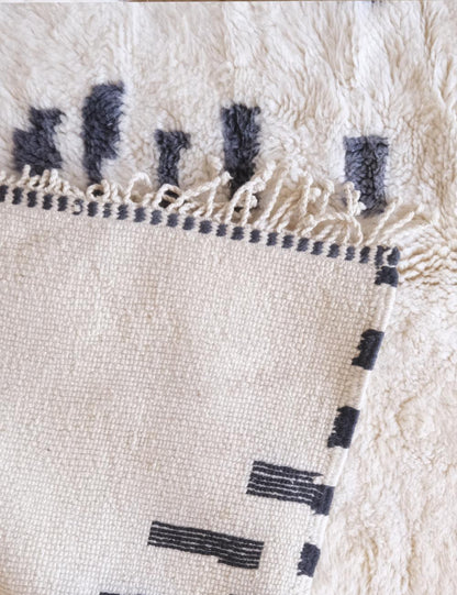 Custom Moroccan Beni Mrirt Wool Rug - Surcoma