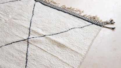 Beni Ourain Rug 11.4 x 8.2 ft / 348 x 251 cm - Surcoma