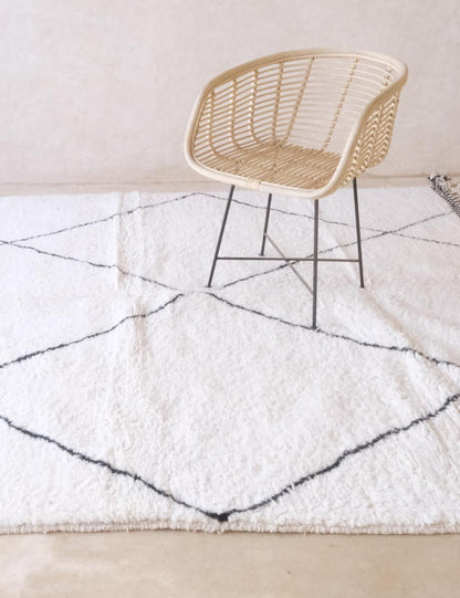 Beni Ourain Rug 9.7 x 6.9 ft / 295 x 213 cm - Surcoma