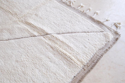 Beni Ourain Rug 9.8 x 7.3 ft / 299 x 224 cm - Surcoma