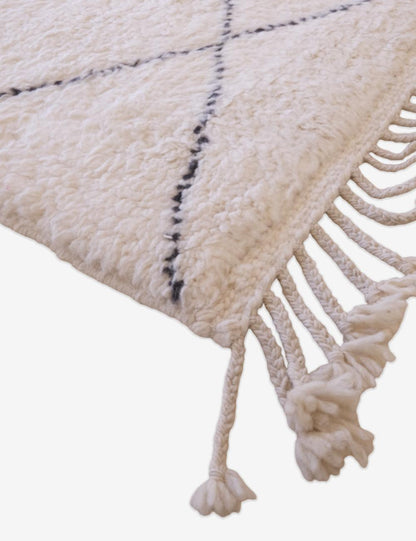 Custom White Moroccan Rug with Black Diamond Pattern - Beni Ourain 07