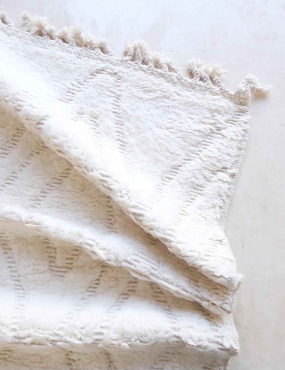 Made to Order White Moroccan Rug - Beni Ourain 06