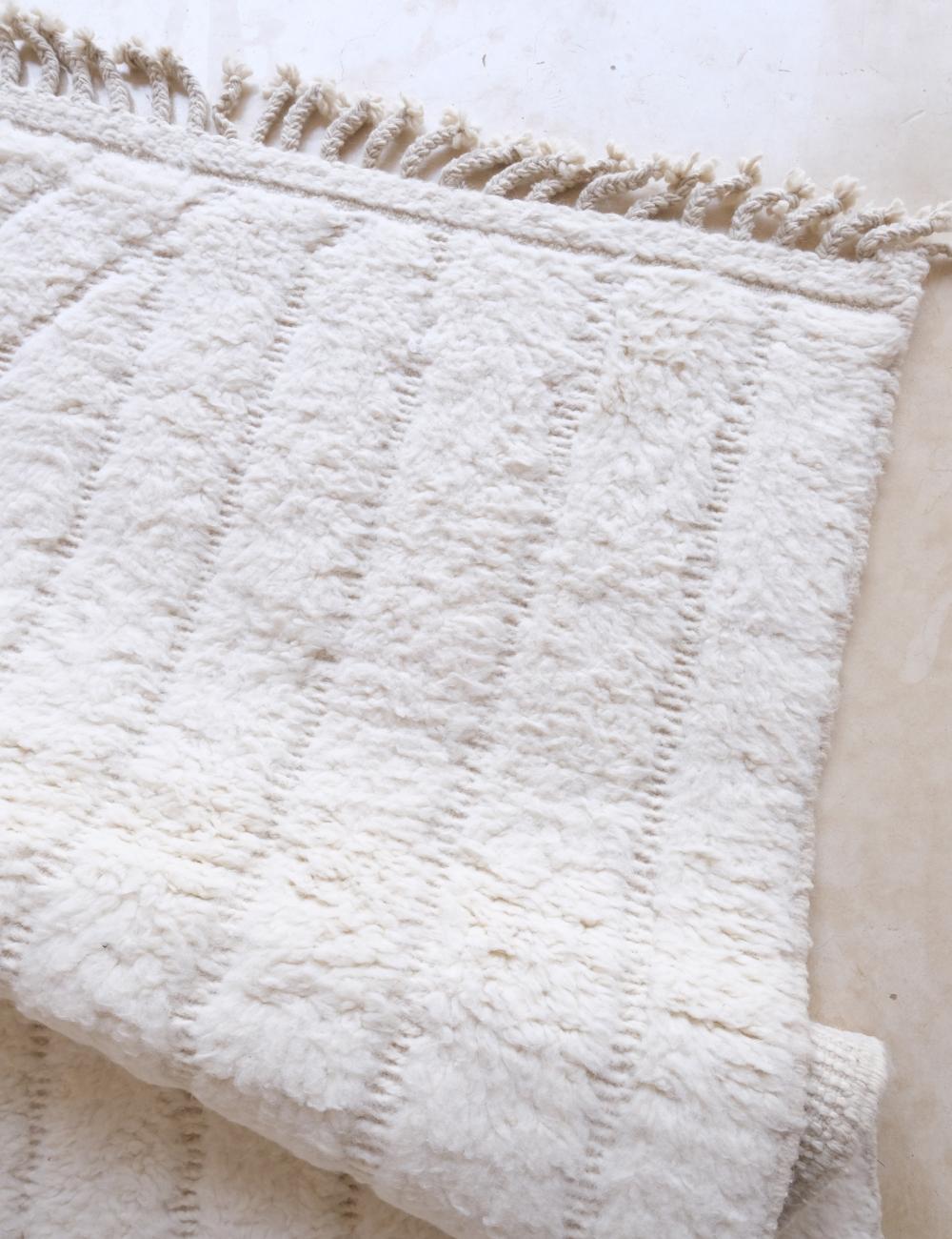 Moroccan Custom Scandinavian Style Rug - Forma 48