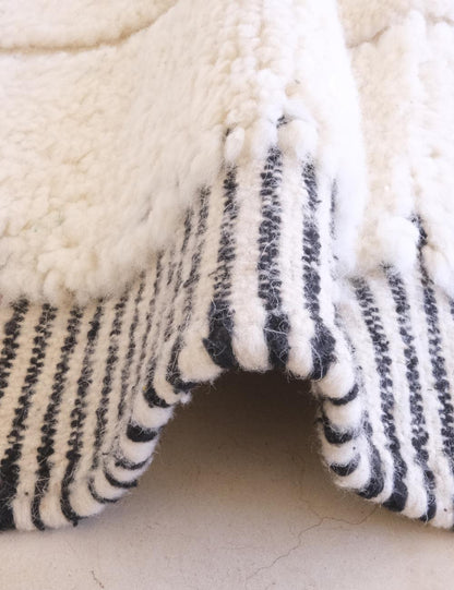 Custom White Geometric Moroccan Rug - Beni Ourain 10
