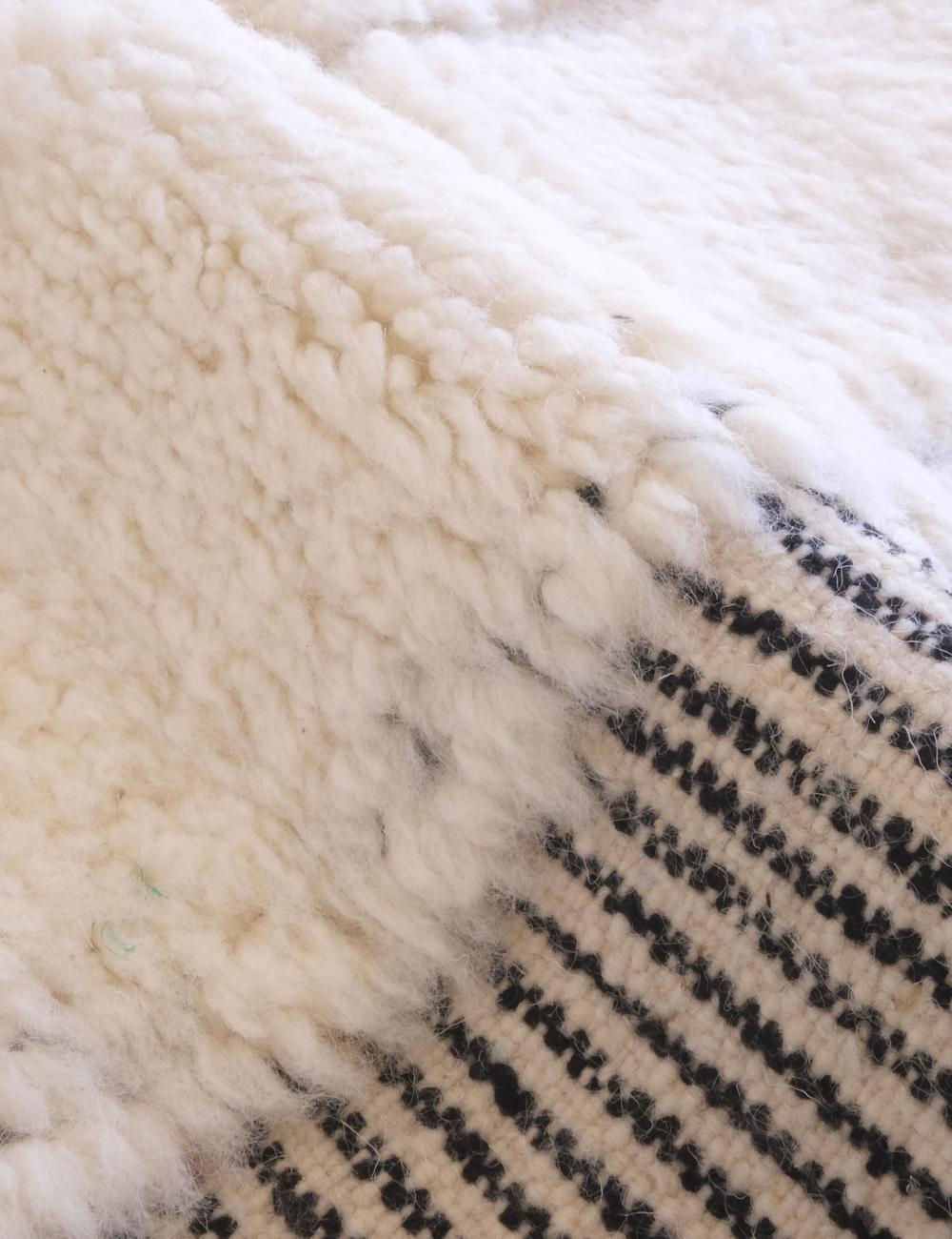 Custom White Geometric Moroccan Rug - Beni Ourain 10