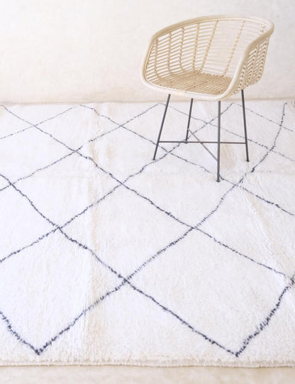 Custom White Moroccan Rug with Black Diamond Pattern - Beni Ourain 07