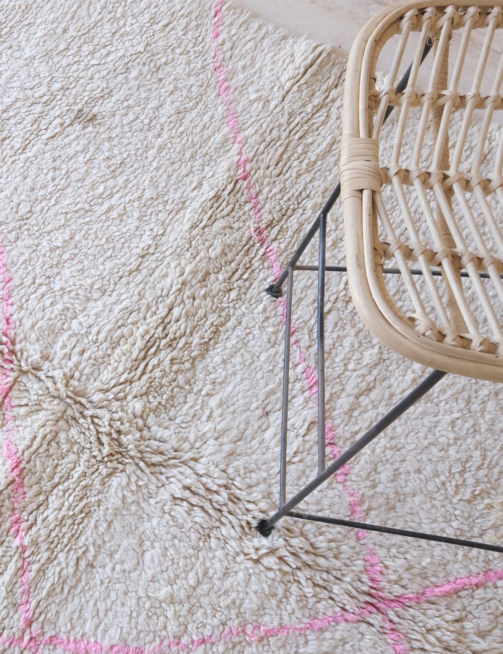 Moroccan Beni Ourain Wool Rug 8.3 x 5.7 ft / 252 x 176 cm
