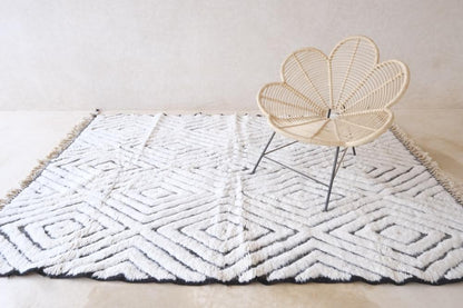 Beni Ourain Wool Rug 9.4 x 6.3 ft / 287 x 192 cm - Surcoma