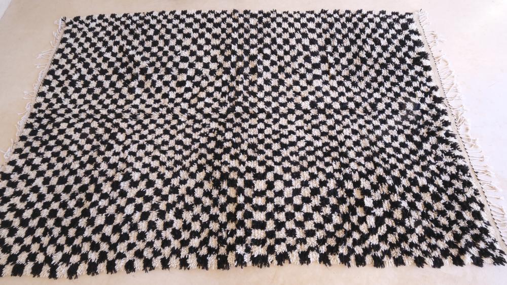 Moroccan Black and White Checkered Rug 9 x 5.7 ft / 273 x 174 cm