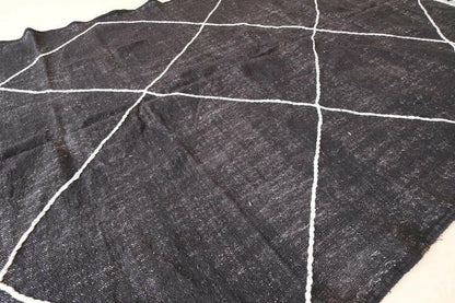 Moroccan Black and White kilim rug 9.6 x 5.8 ft / 294 x 178 cm - Surcoma