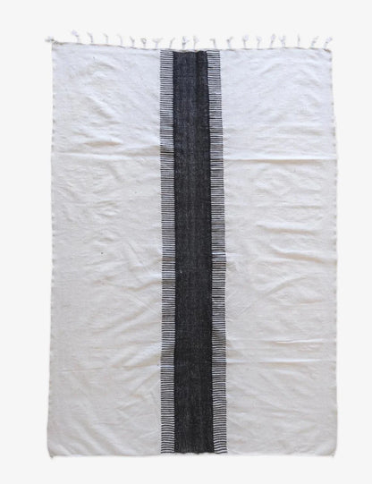 Moroccan Black and White Kilim Zanafi 9.9 x 6.7 ft / 303 x 205 cm - Surcoma