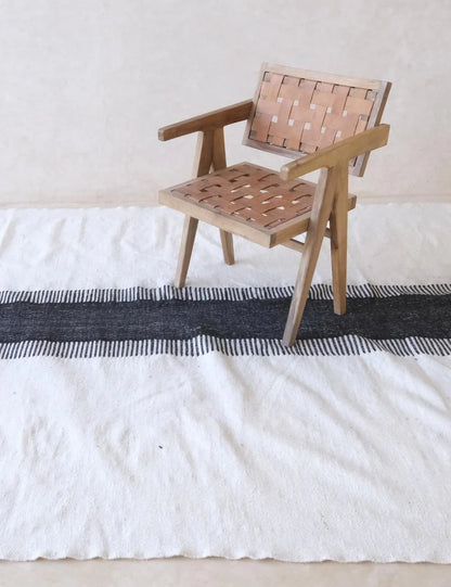 Moroccan Black and White Kilim Zanafi 9.9 x 6.7 ft / 303 x 205 cm - Surcoma