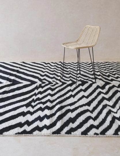 Moroccan Black and White Rug 9.7 x 7.9 ft / 297 x 242 cm - Surcoma