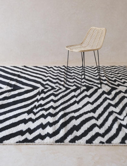 Custom Black and White Chevron Moroccan Rug - Forma 67