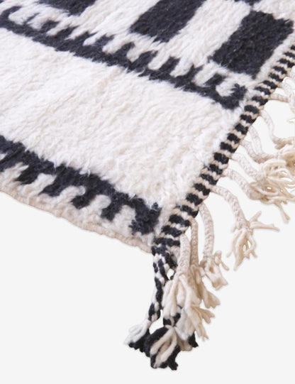 Beni Ourain Style Moroccan Rug - Forma 15