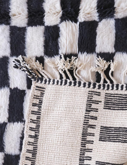 Beni Ourain Style Moroccan Rug - Forma 15