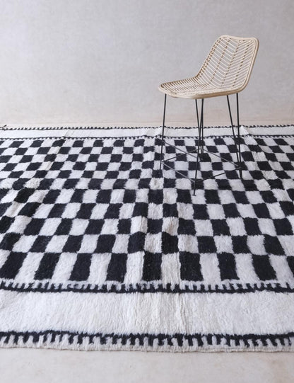 Beni Ourain Style Moroccan Rug - Forma 15