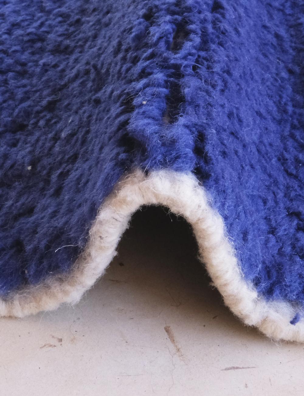 Blue Checkerboard Wool Berber Rug - Forma 53