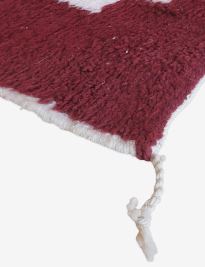 Moroccan Red Checkered Wool Rug 8.8 x 6.1 ft / 269 x 188 cm - Surcoma