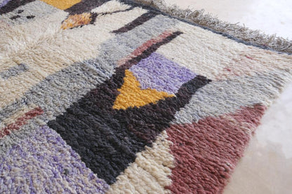 Moroccan Boujad Wool Rug 8.5 x 5.9 ft / 260 x 180 cm - Surcoma