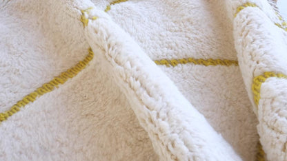 Moroccan White Wool Rug 8.8 x 8 ft / 268 x 244 cm - Surcoma