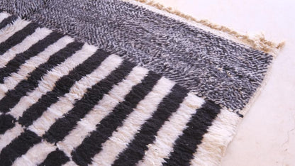 Moroccan Black and White Wool Rug 11.1 x 8.2 ft / 337 x 252 cm - Surcoma