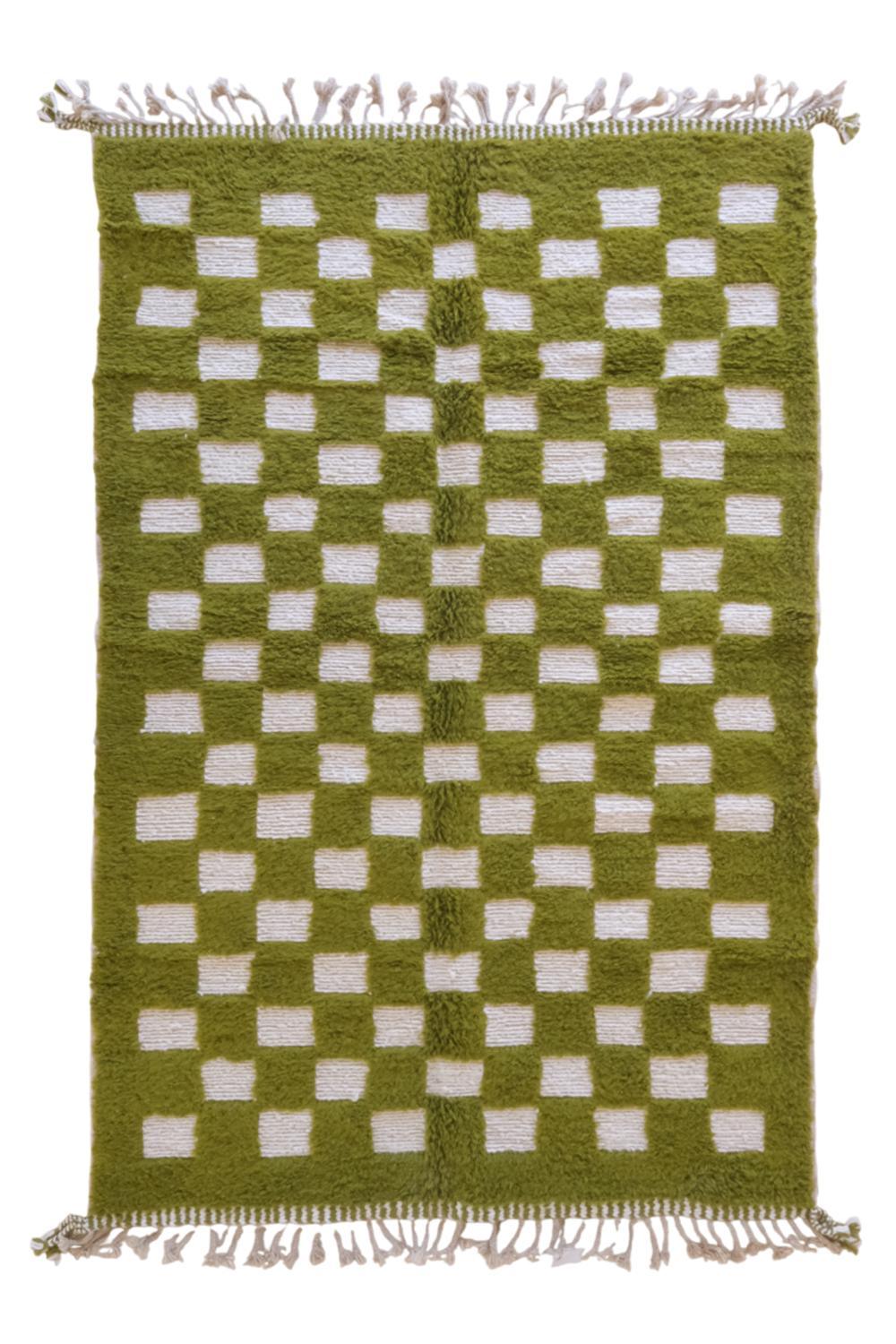 Moroccan Green Checkered Wool Rug 9.4 x 6 ft / 288 x 184 cm - Surcoma