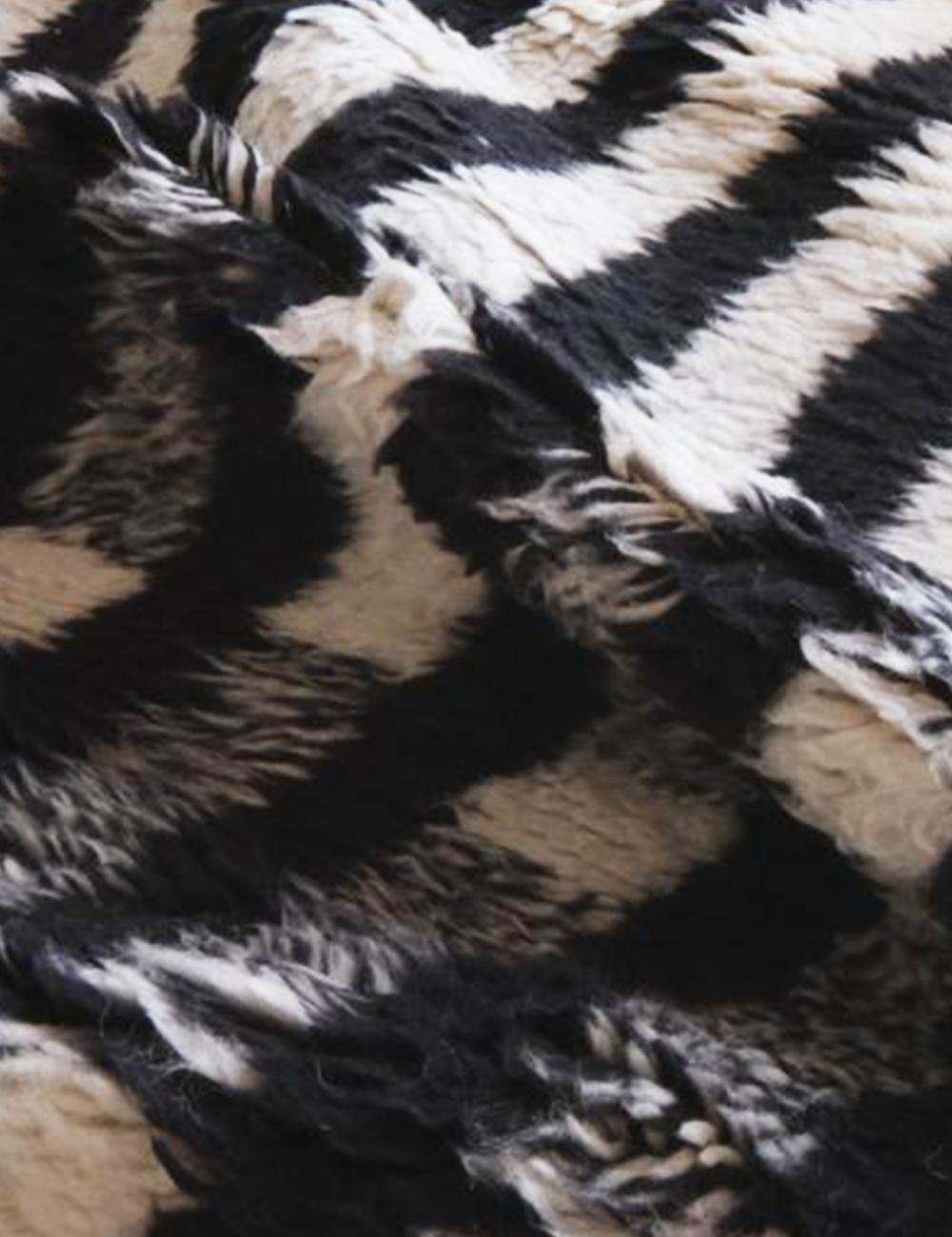 Custom Black and White Moroccan Rug - Forma 21