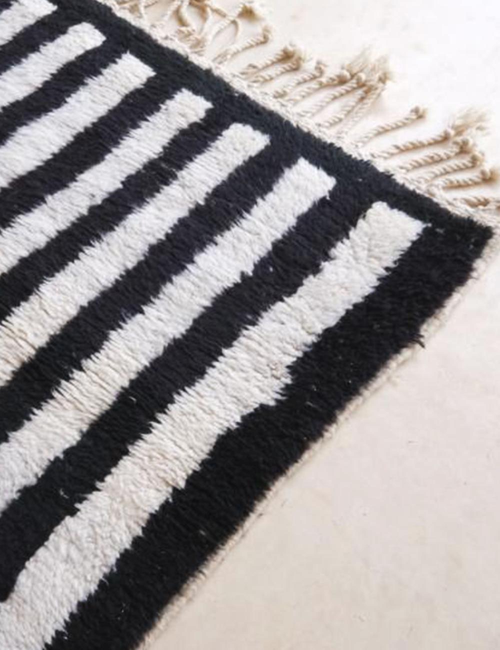 Custom Black and White Moroccan Rug - Forma 21