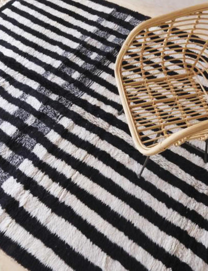 Custom Black and White Moroccan Rug - Forma 21