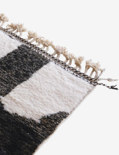 2020s Moroccan Modern Wool Rug 8.3 x 5.8 ft / 254 x 177 cm - Surcoma