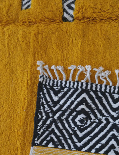 Orange Moroccan Rug 9.8 x 7.9 ft / 299 x 242 cm - Surcoma